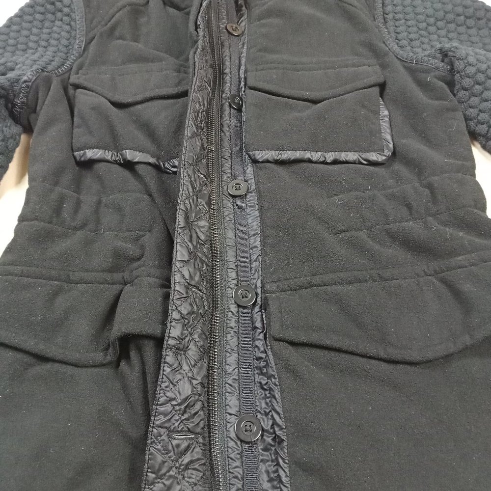 Lululemon Womens Miracle Jacket Size 6 Black Fleece Cargo Pockets Knit Sleeves - Picture 7 of 9